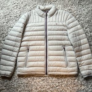 Men’s XL Tommy Hilfiger puffer jacket